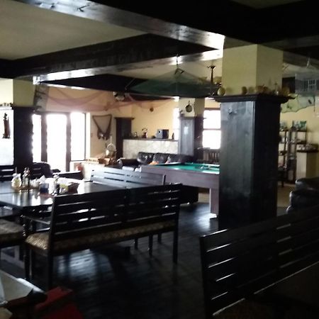 Pensiunea Mila 23 Mila Douăzeci şi Trei Exterior foto